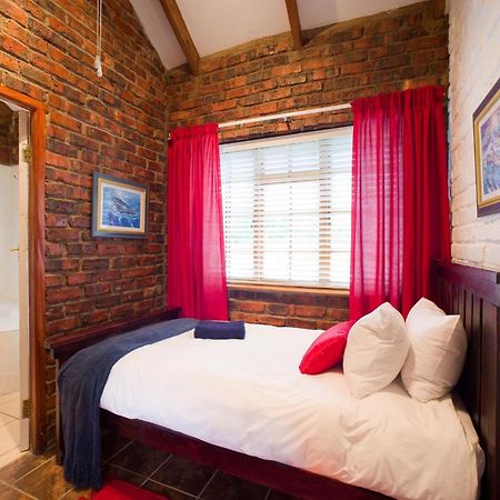 Swallows Nest Country Cottages Stormsrivier Chambre photo