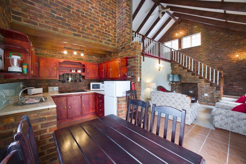 Swallows Nest Country Cottages Stormsrivier Chambre photo