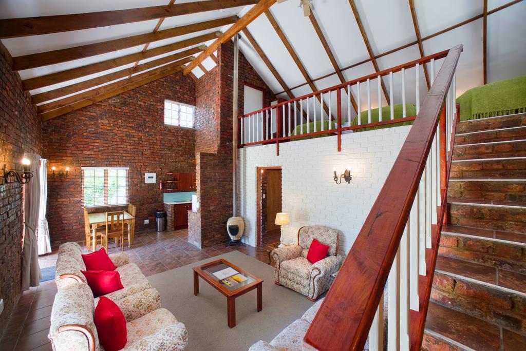 Swallows Nest Country Cottages Stormsrivier Extérieur photo
