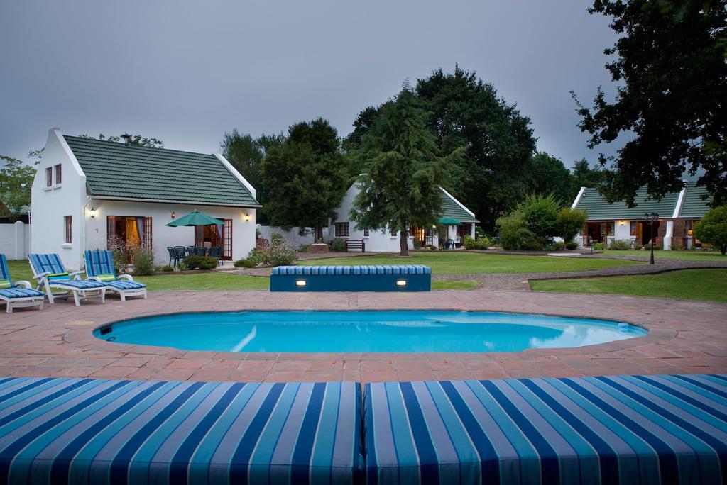 Swallows Nest Country Cottages Stormsrivier Extérieur photo